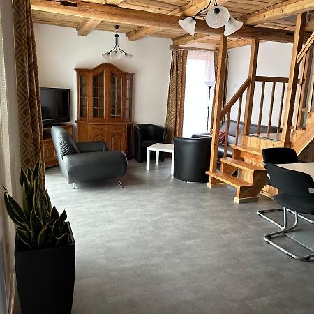 1852 Landgasthof- Ferienwohnung Elze Extérieur photo
