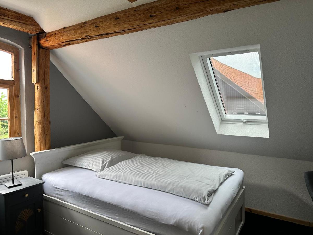 1852 Landgasthof- Ferienwohnung Elze Extérieur photo